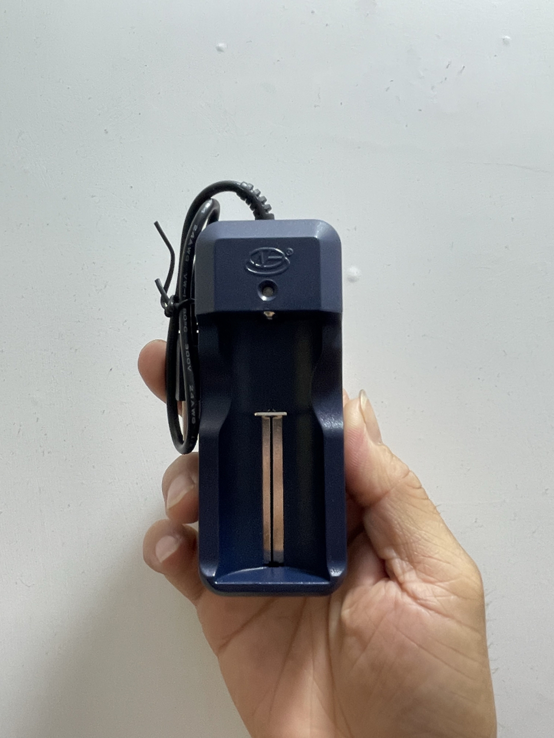 环高18650充电器14500 26650锂电池充电器 1A快充USB充电口