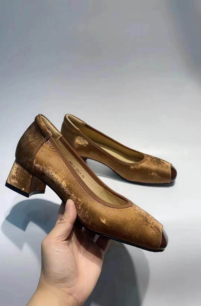 外贸原单单鞋简约布纹皮