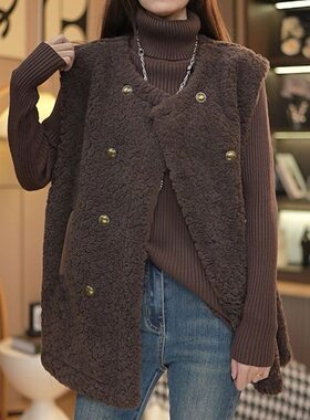 欧洲站女时尚韩版慵懒风设计感重工双排扣仿羊羔毛马甲外套高级感