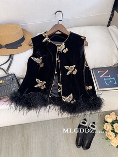 黑色丝绒马甲女2025秋季新款蝴蝶花亮片重工钉珠毛毛马夹外穿背心