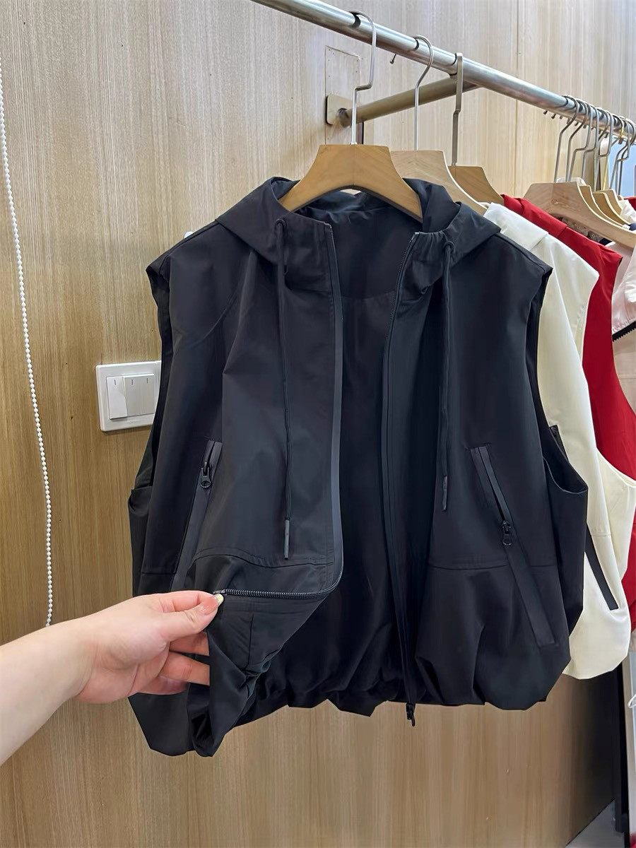 2025春秋新款宽松休闲连帽无袖马甲外套女休闲工装户外冲锋衣马夹,女装/女士精品,马夹,淘宝优惠券,粉丝福利购,淘宝优惠卷