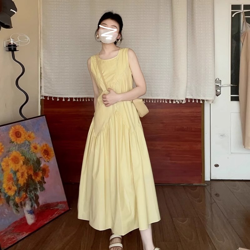背心吊带连衣裙淡黄色女