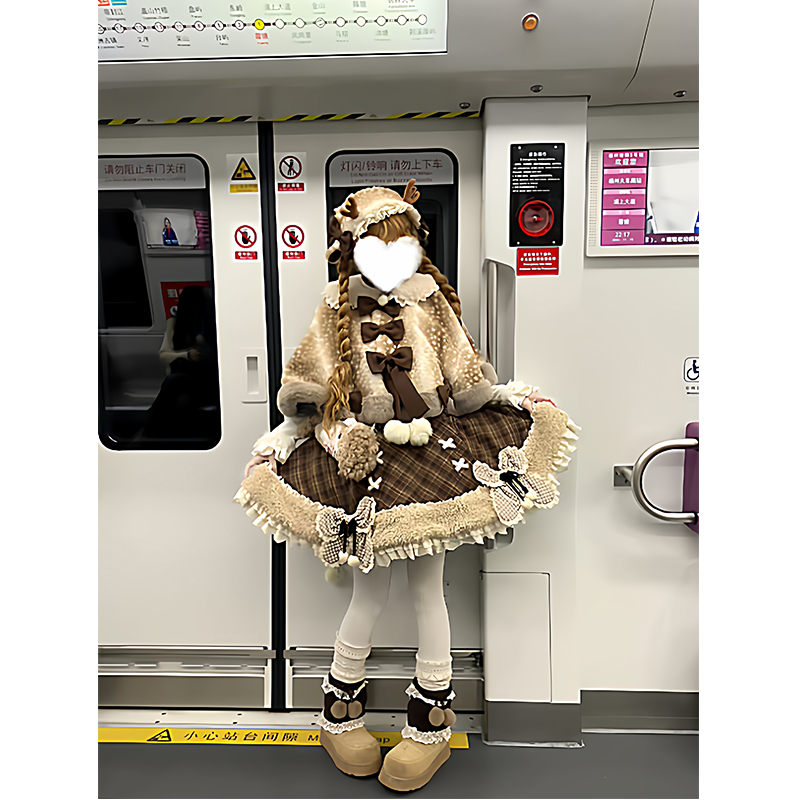 【焦糖小熊】日系甜美可爱洛丽塔秋冬内搭毛呢斗篷外套连衣裙套装