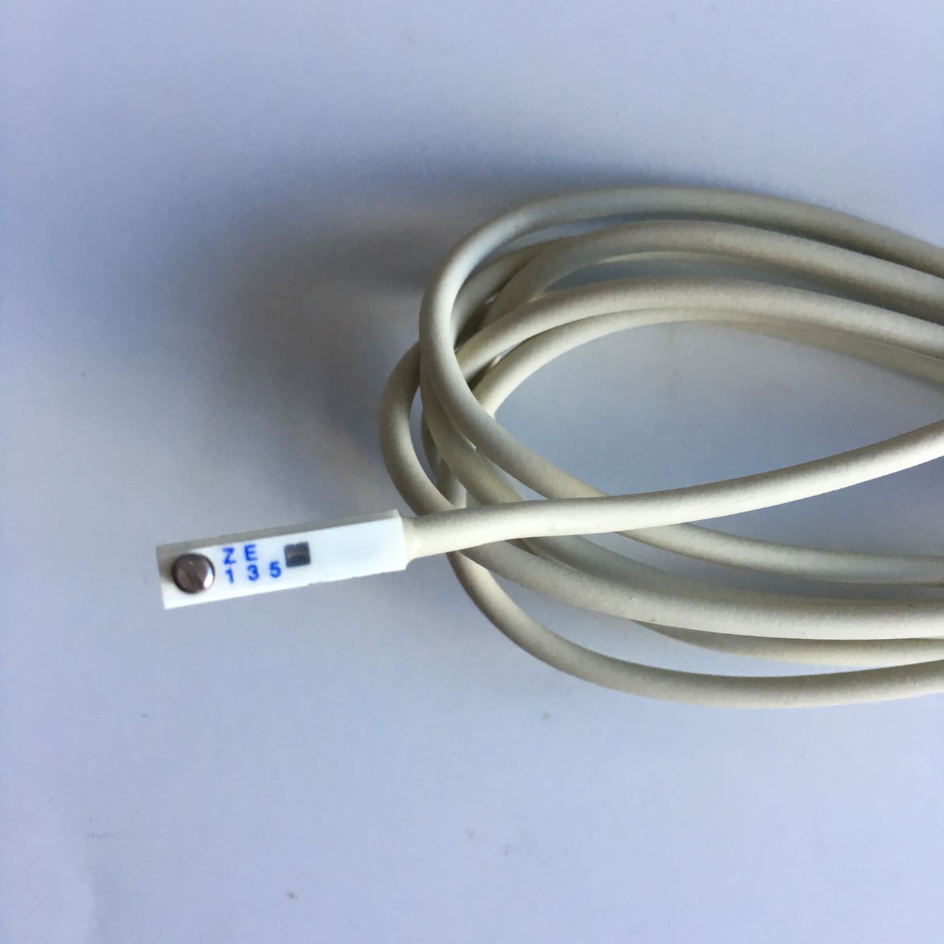 原装正品KOGANEI小金井磁性开关ZE135A ZE135B ZE135C现货