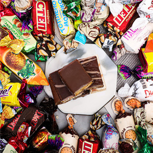 俄罗斯进口混合糖混装糖巧克力夹心糖果多口味喜糖散装零食年货