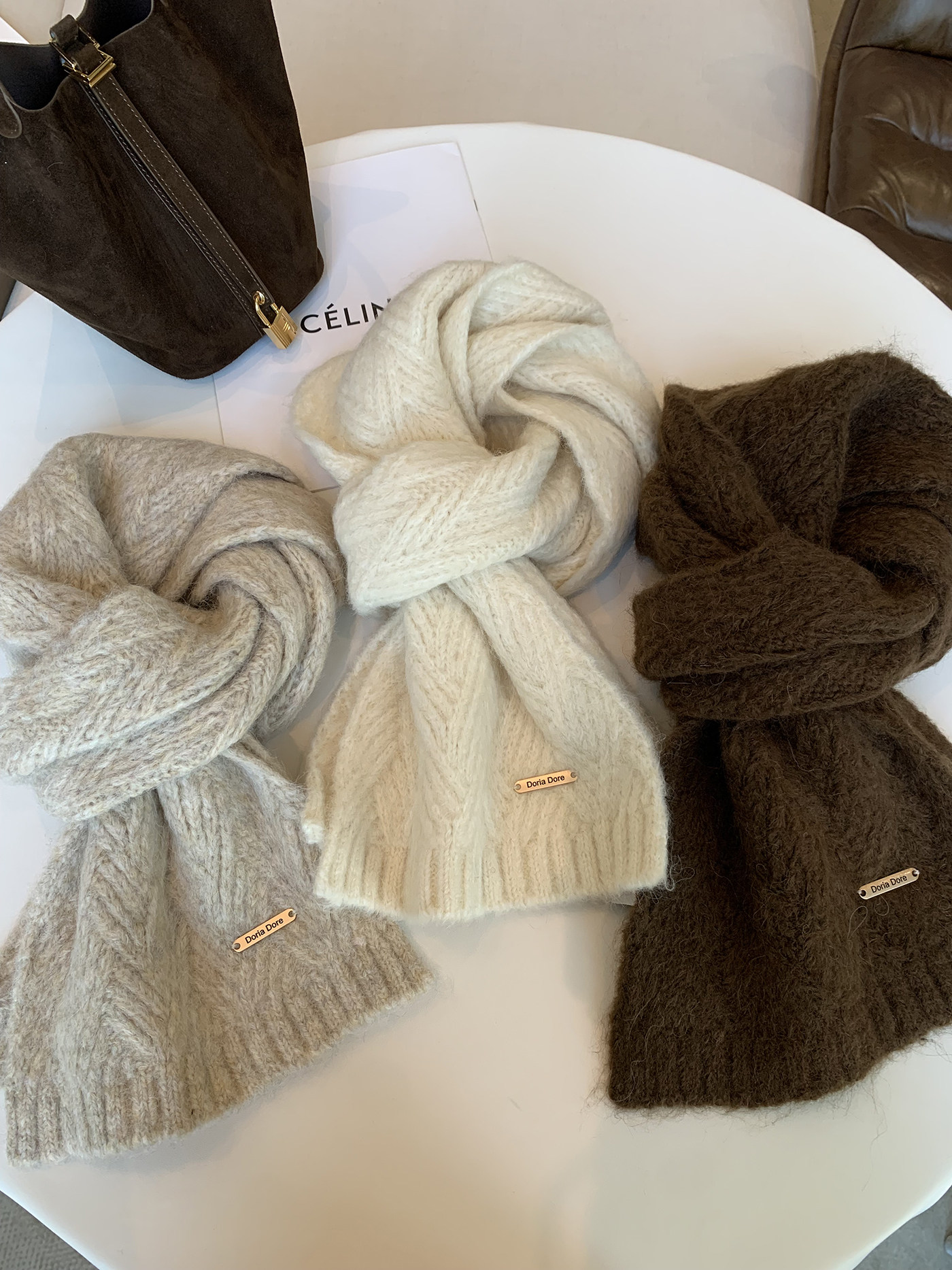 高级感羊驼毛围巾冬季新款羊毛混纺米色奶茶色针织加厚保暖围脖潮,服饰配件/皮带/帽子/围巾,围巾/丝巾/披肩,淘宝优惠券,粉丝福利购,淘宝优惠卷