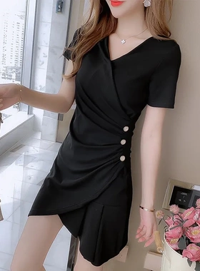 2025年夏季新款韩版气质收腰显瘦褶皱小个子不规则小黑裙连衣裙女