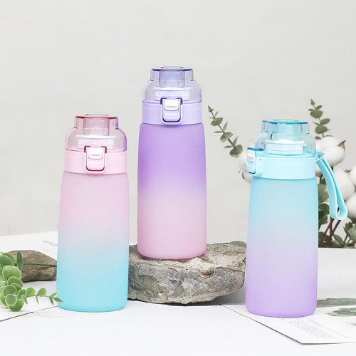 600ml趣味水杯能变口味可喝出多种饮料玩味杯0糖0卡的杯子水壶