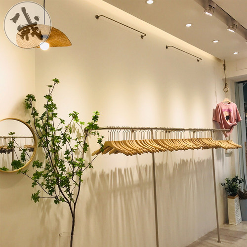 服装店不锈钢展示架上墙侧挂八戒