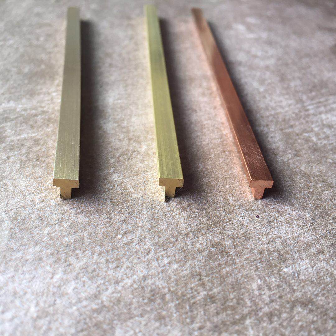 出售5*5t饰面板软包家具铜条