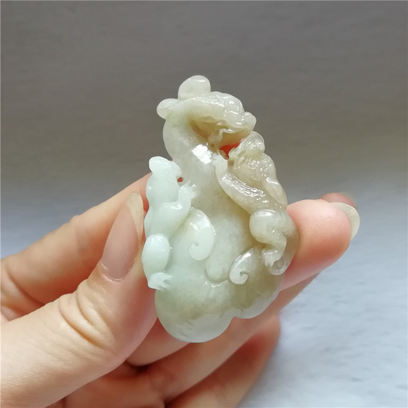 收藏天然玉石独山玉吊坠貔貅玉坠瑞兽仿古兽玉佩独玉玉器如意挂件