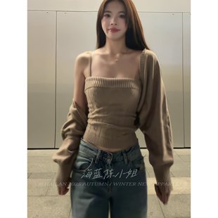 摩卡慕斯灯笼袖绞花针织开衫女秋季宽松外套吊带背心纯欲风两件套