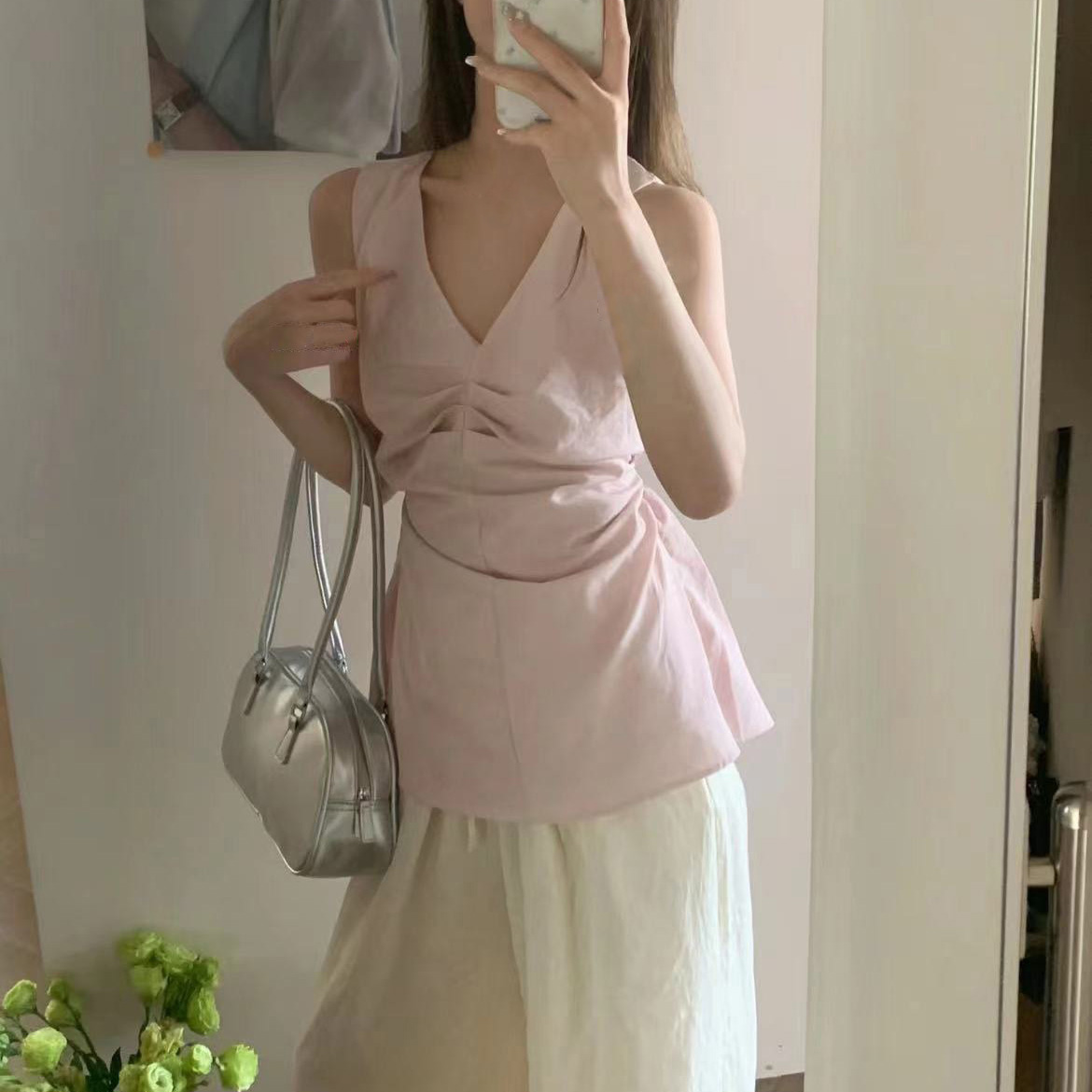 MICOCO！韩国东大门ins温柔ONI氛围感纸片人露腰设计小衫无袖上衣