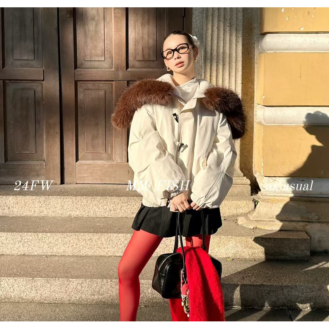 Ademe韩版连帽保暖棉服外套(配可拆卸环保毛仿毛毛领)25Y480