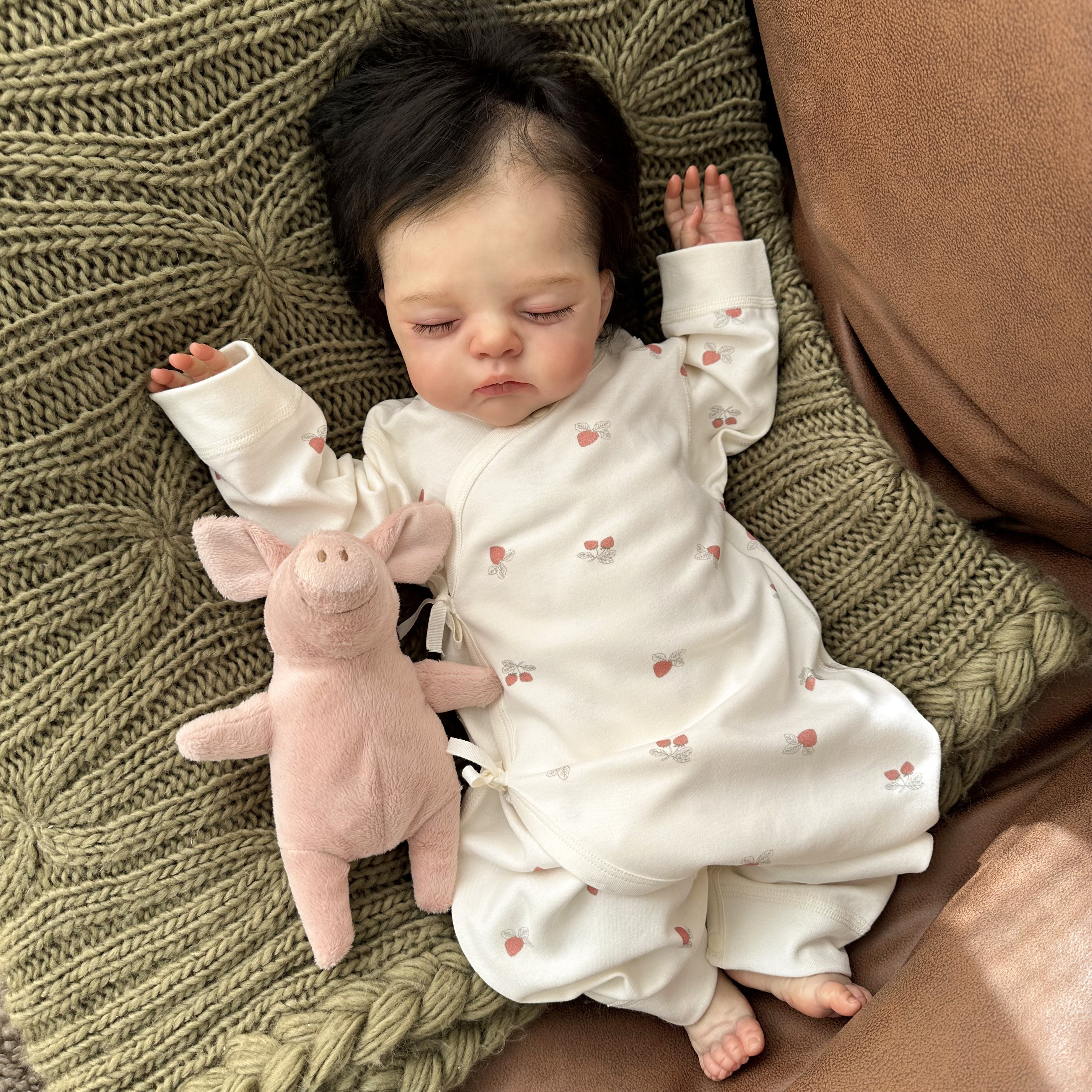 新生婴儿连体衣春秋季女宝宝长袖草莓52码衣服纯棉居家服外出爬服