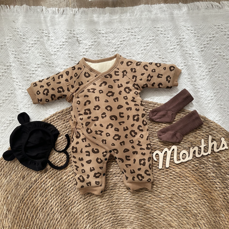 斜襟系带连体衣棉服纯棉冬季豹纹