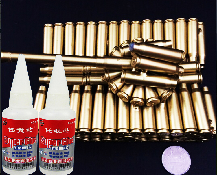 子弹壳胶水。10支包邮！！！【送滴管加乳胶手指保护套】金属纯铜子弹壳艺术品定位粘接专用胶水。耐高温130℃，采用金属原胶分装。耐锻造、高抗冲击。。。。。。