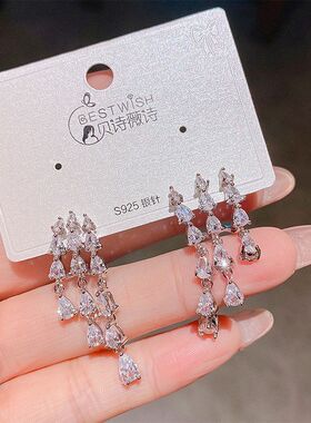 耳环晚宴耳饰显脸耳钉独特瘦流苏