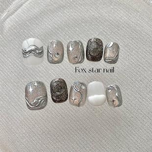 原创北极昼夜简约猫眼短款设计感小众气质显白手工美甲定制穿戴甲