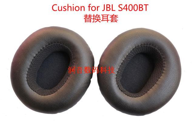 特点：1.产品全部使用环保材料，符合欧洲环保ROHS要求，让您远离重金属的污染，支持环保产品，保护环境，共建美好家园；2.产品为硬壳设计，抗压；奢华高端大气，能有效果保护产品；3.产品表面是防水材料制造，能防水和方便清洁护理（市场上很多布面材质的包包不容易彻底清洁，容易滋生细菌和脱皮）.