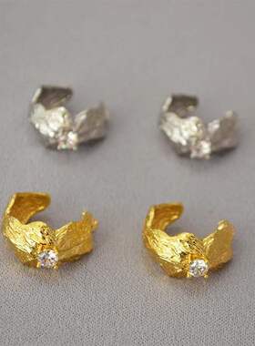 925银针艺术感法式轻奢熔岩肌理复古耳圈单锆石金银亮色耳环耳饰