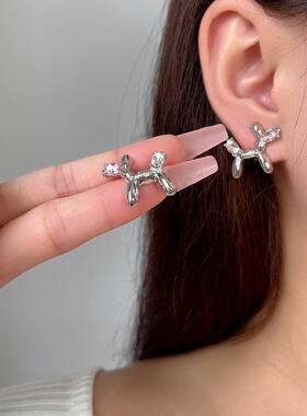 ins风气球小狗耳钉女可爱百搭高级感轻奢简约小众设计气质耳饰新