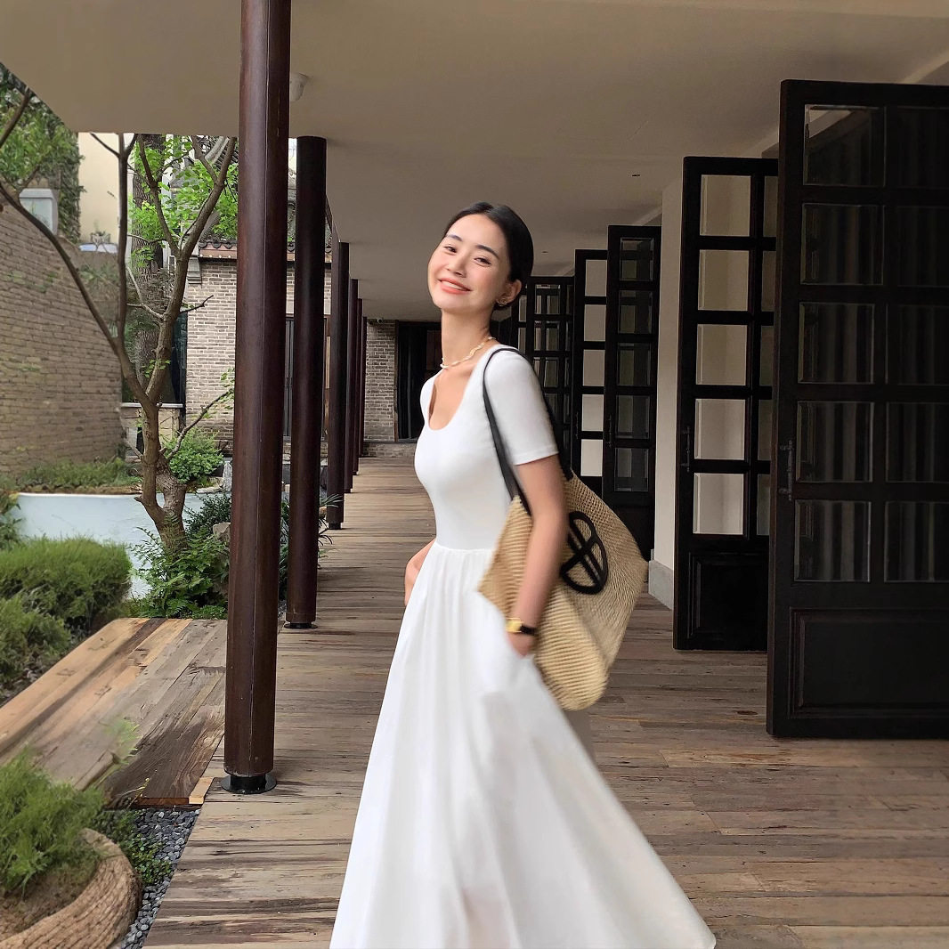 夏季欧美U领短袖修身显瘦连衣裙