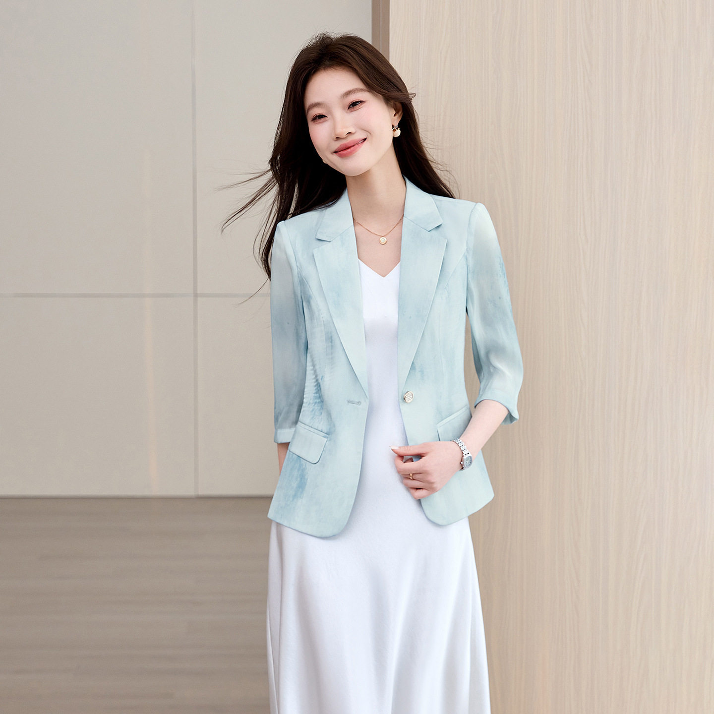 七分袖西装外套女夏季薄款2026新款感小个子休闲气质西服上衣