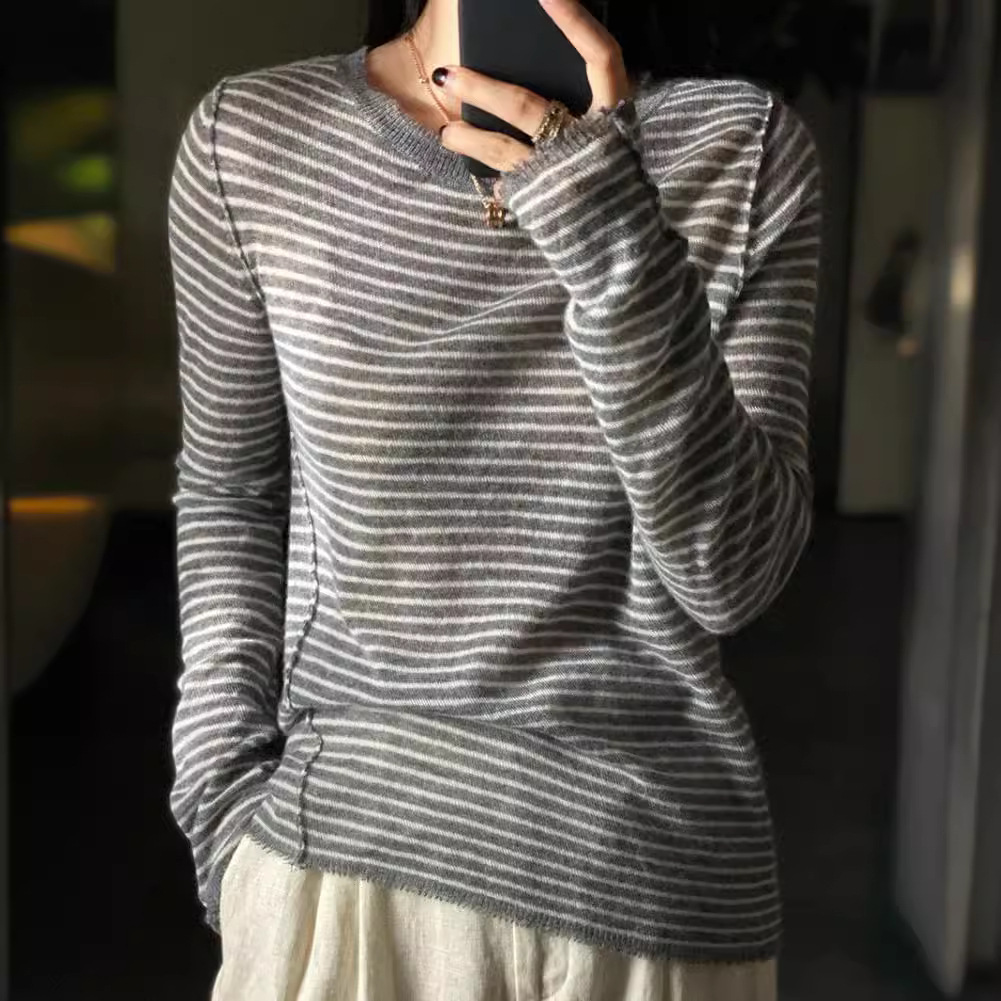 超细羊毛微透打底针织衫女超薄内搭上衣套头宽松羊绒条纹毛衣