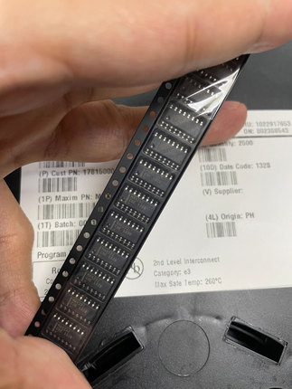 MAX232CSE 全新原装进口 SOP-16 贴片 MAXIM 美信