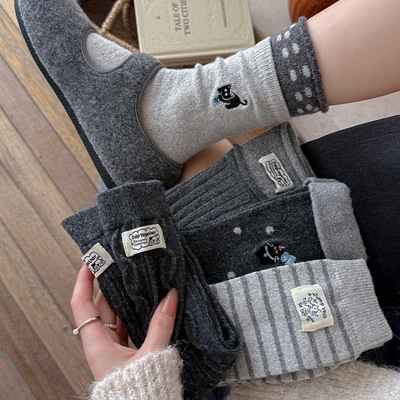 秋冬加厚保暖绵羊毛刺绣柔软条纹中筒袜韩系波点袜子女堆堆袜冬天