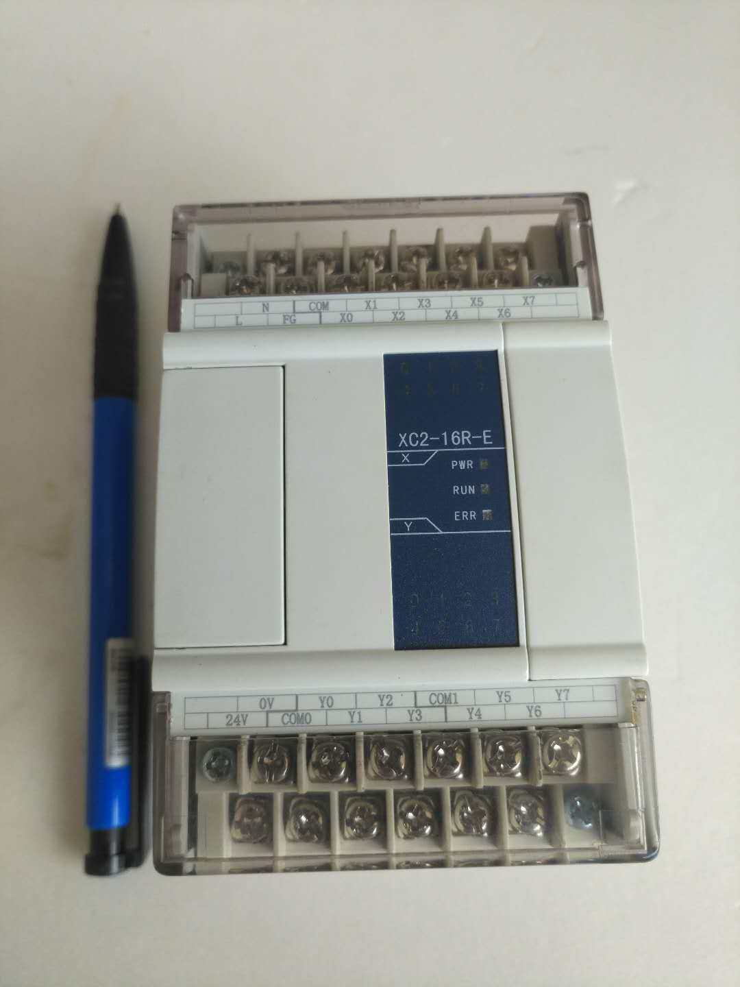 信捷plc xc2-16r-e 95成新 实物图片