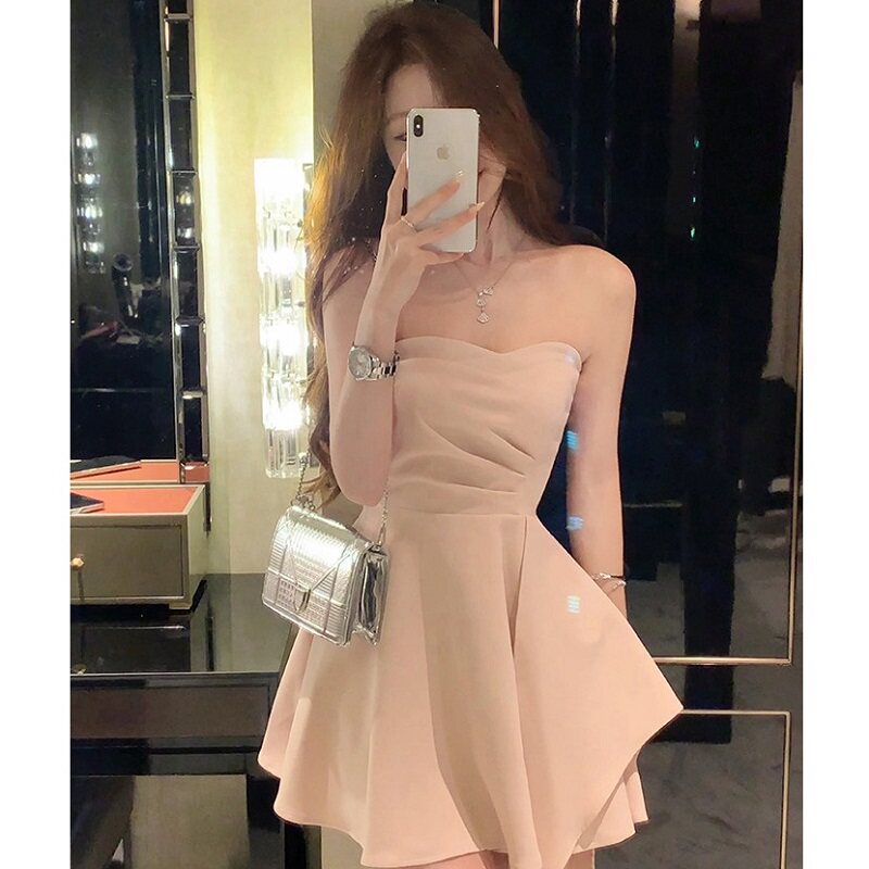 性感抹胸露肩背粉色礼服不规则轻奢高端小众级晚宴A字蓬蓬连衣裙
