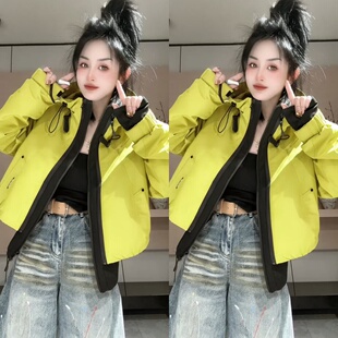 假两件冲锋有薄棉外套2026早春新款休闲撞色连帽派克服户外夹克女