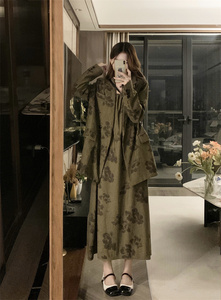 大码女装小众复古宽松显瘦西装外套上衣秋季气质感连衣裙两件套装