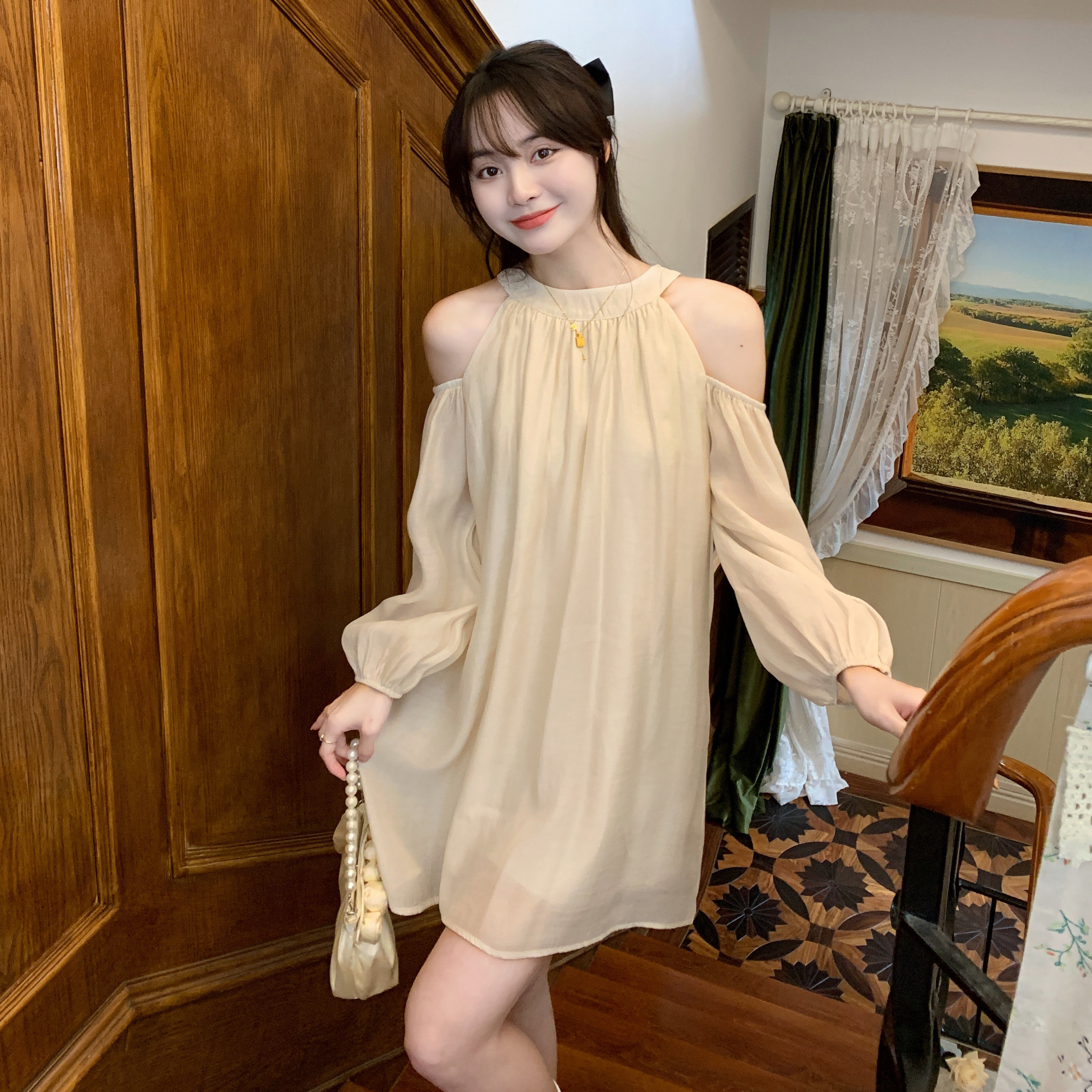 大码女装韩版设计感露肩长袖连衣裙2023春秋宽松显瘦时尚百搭裙子