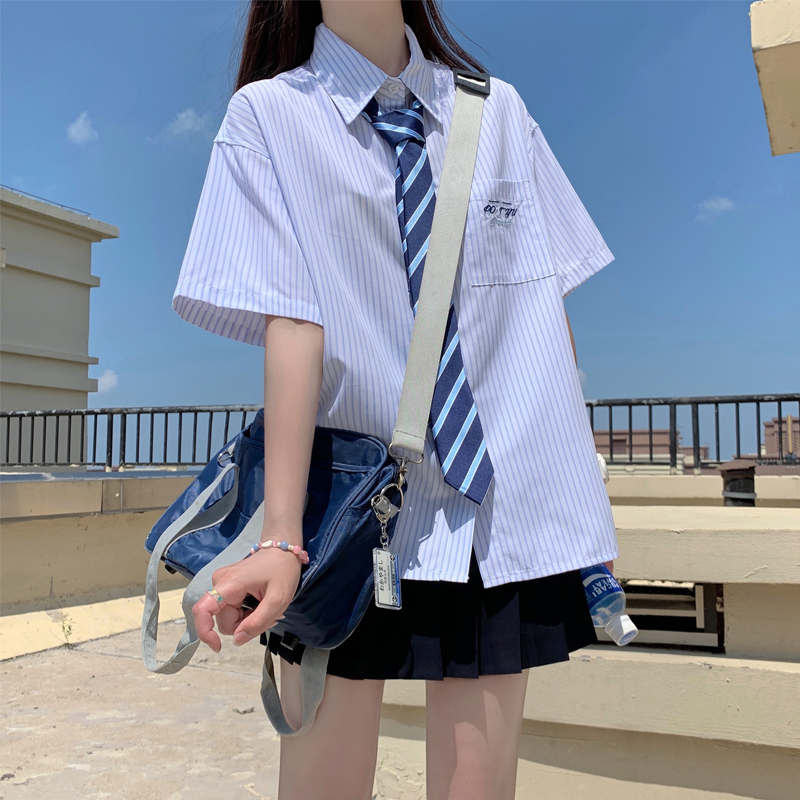 胖头鱼jk制服原创刺绣短袖夏季免烫衬衫宽松显瘦条纹衬衣女学生DK