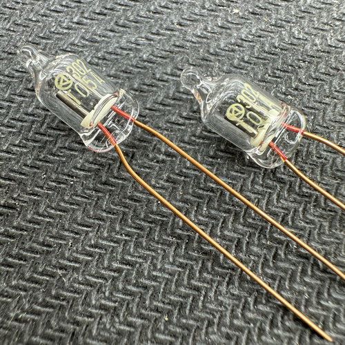 RA-302M-C6玻璃放电管Y防雷管 3000V冈谷302V 302