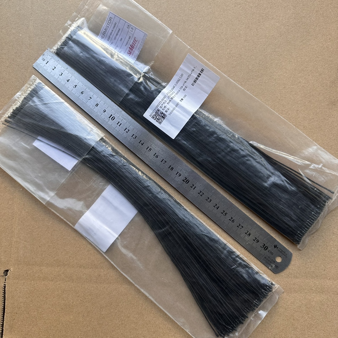 103AT-4 ED2F103C0-19S052 10K热敏电阻300MM长线B值3435K进口NTC