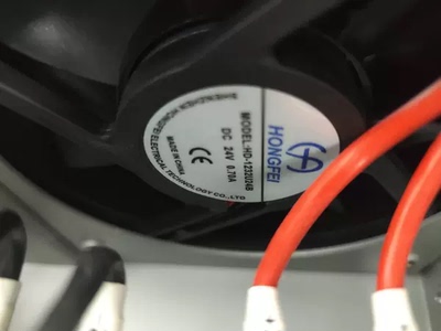 HONGFEI HD-1232U24B 24V 0.70A机柜电焊机大风量变频器直流风扇