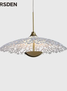 马斯登轻奢餐厅吊灯艺术镂空刻花简约现代设计吧台单头飞碟餐吊灯