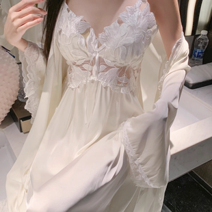 新款 纯欲风冰丝睡衣女春秋感深V吊带睡裙长裙 带胸垫性网红法式