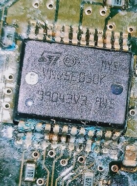 VNQ5E050K SSOP26 全新原装 汽车电脑板常用易损芯片 可直拍