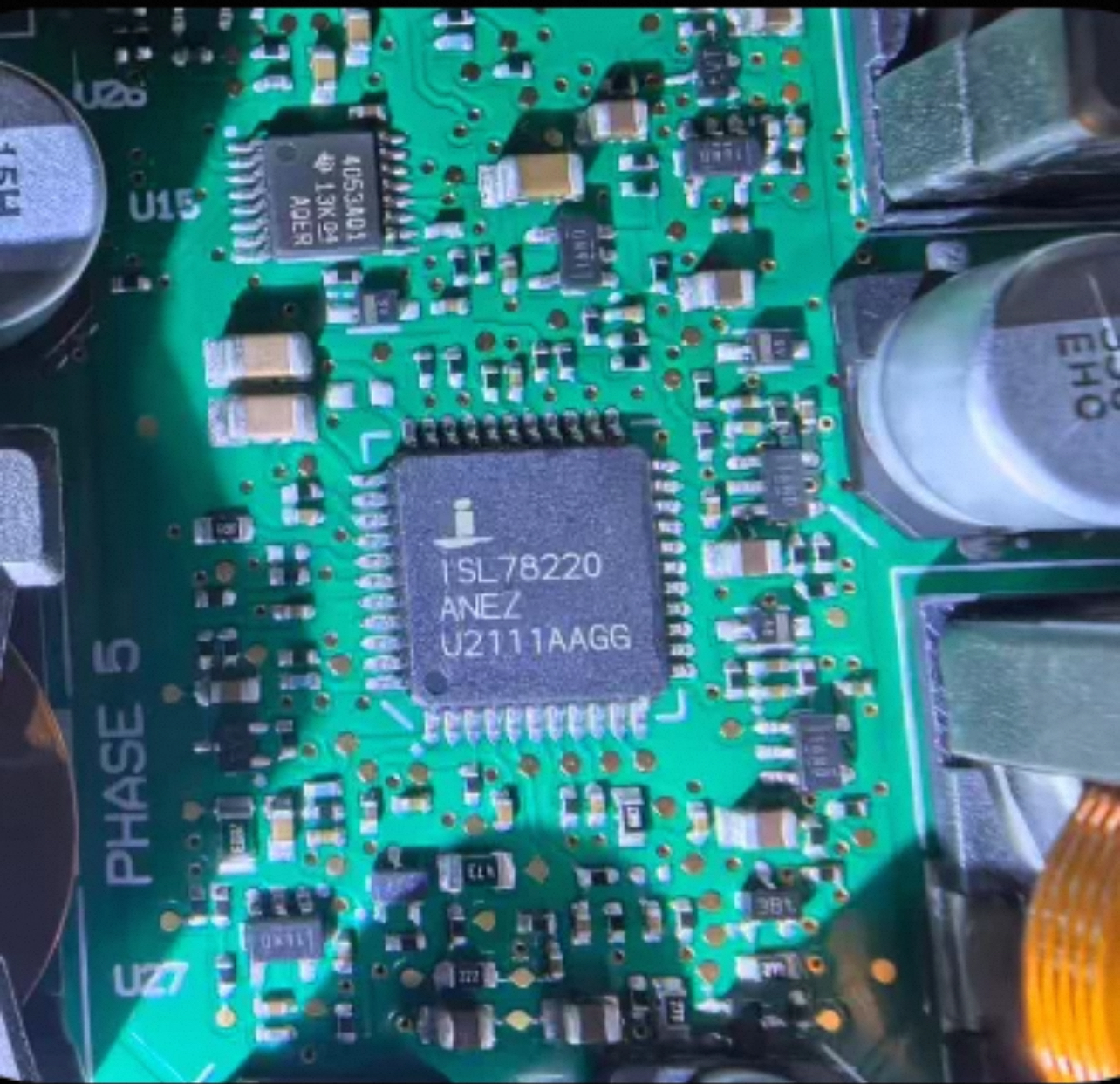 ISL78220ANEZ 路虎48V轻混系统DCDC控制模块电脑板电流感应IC芯片