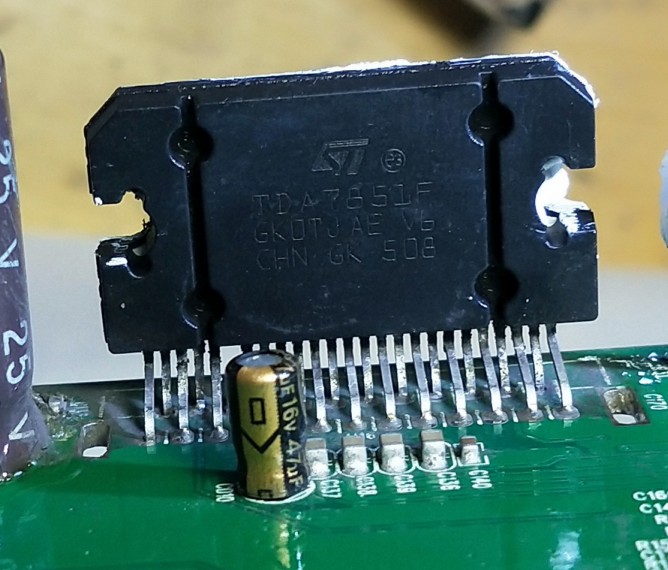 TDA7851F 25V2200UF电容 哈佛H6比亚迪汽车音响功放易损芯片 原码