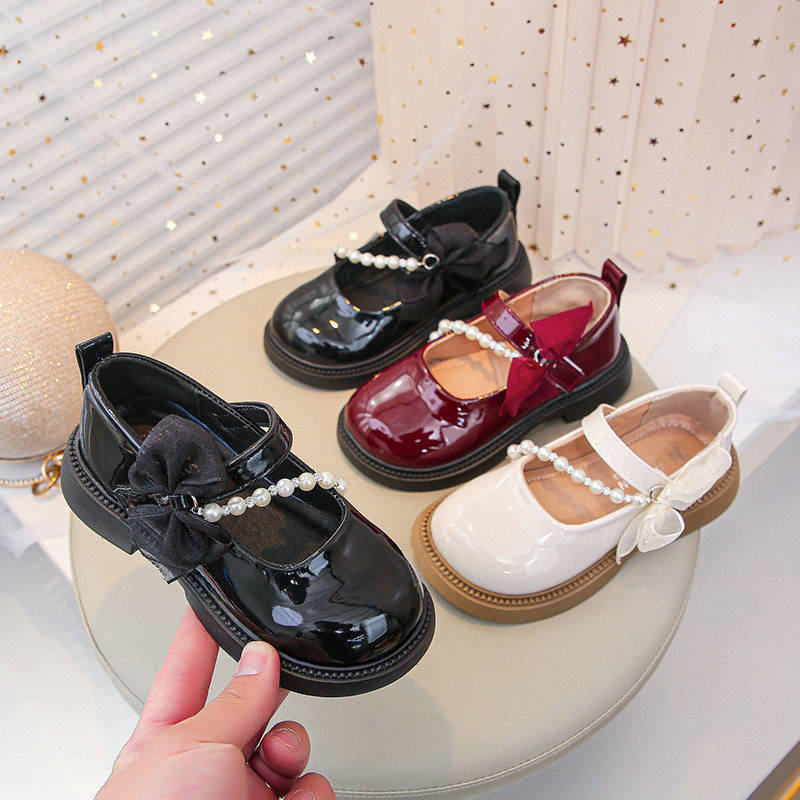 真皮女童凉鞋2026新款夏季儿童鞋子女宝公主鞋女孩小皮鞋镂空单鞋