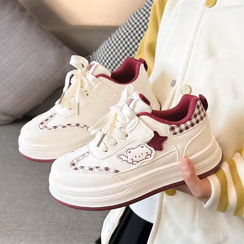 女童运动鞋2026春秋新款儿童休闲鞋卡通女孩板鞋学生小白鞋潮