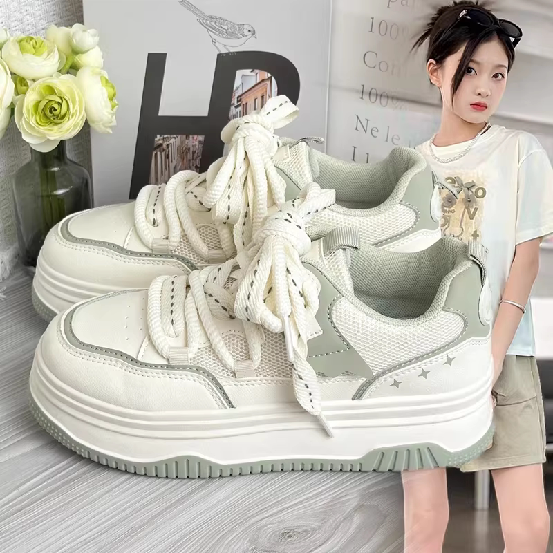 女童秋季运动鞋2025春秋季中大童学生厚底多巴胺板鞋女孩百搭休闲