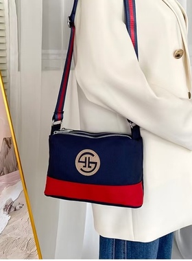 质感斜挎小包包2025新款女士牛津布多层单肩包休闲轻便妈妈帆布包