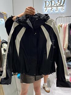 韩国黑色拼接冲锋衣外套女春秋宽松短款休闲户外工装风衣连帽夹克